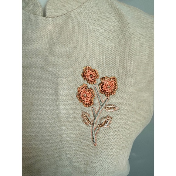 Womens Beige Mandarin Collar Sleeveless Vest Floral Embroidery Button Front - Picture 4 of 6